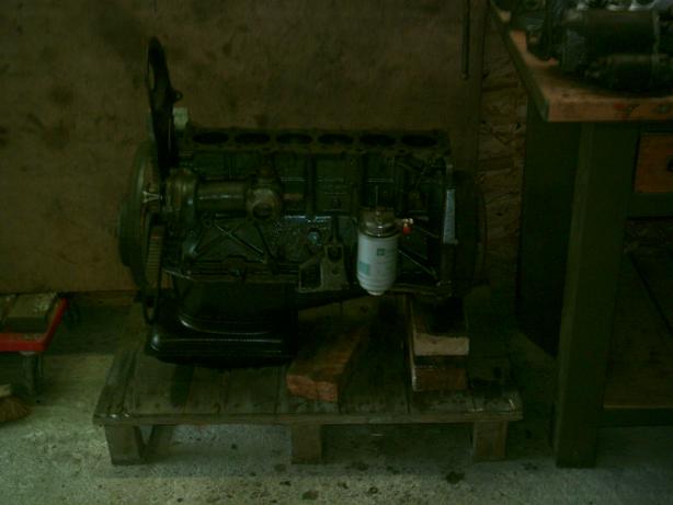 LT 28 CP Motor 7_614x461.jpg