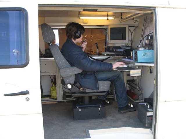 Funkwagen_LT35_innen_640x480.jpg